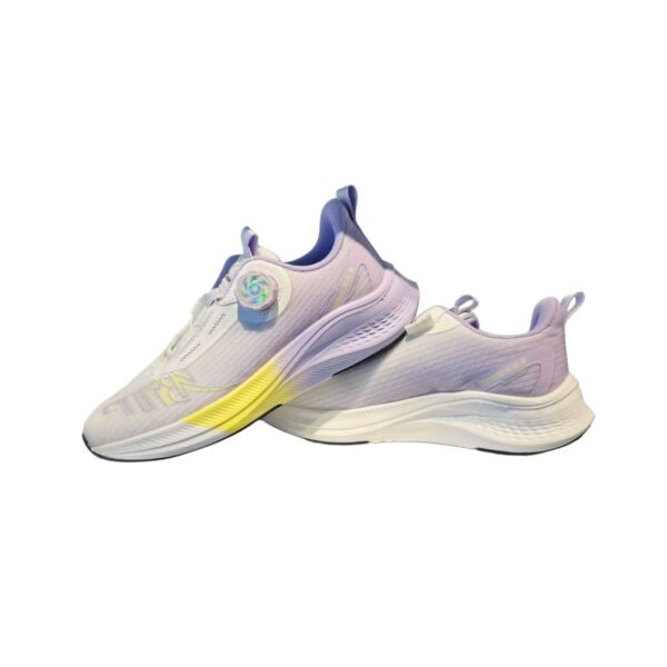 Sport shoes
