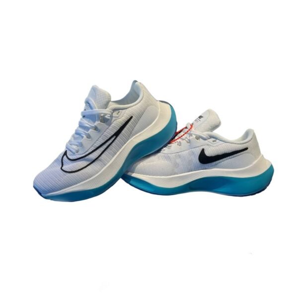 Nike Zoom Fly 5