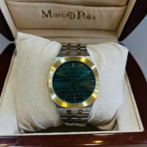 ساعة "ماركو بولو" الفاخرة بميناء الزمرد