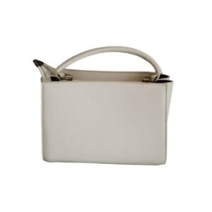 حقيبة "الليدي" الكلاسيكية