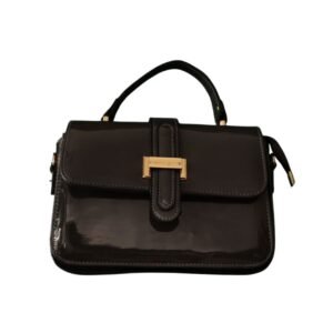 حقيبة "لاكلاسيك" الأنيقة بجلد لامع