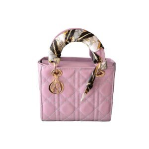 حقيبة اليد الأنيقة "كوينتو" بمقبض مُوشَّح